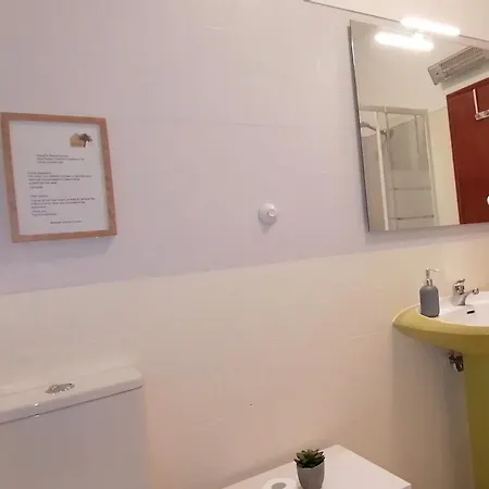 Moradia Santa Comba 펜션 산타 콤바 당