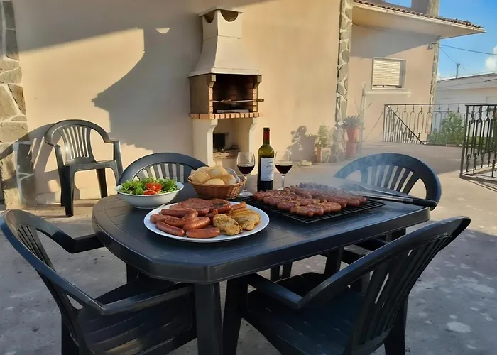 Moradia Santa Comba בית נופש