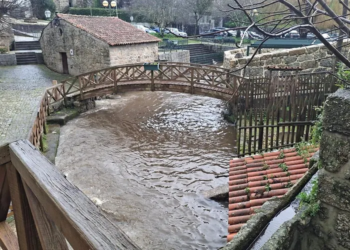 Moradia Santa Comba * סנטה קומבו דאו